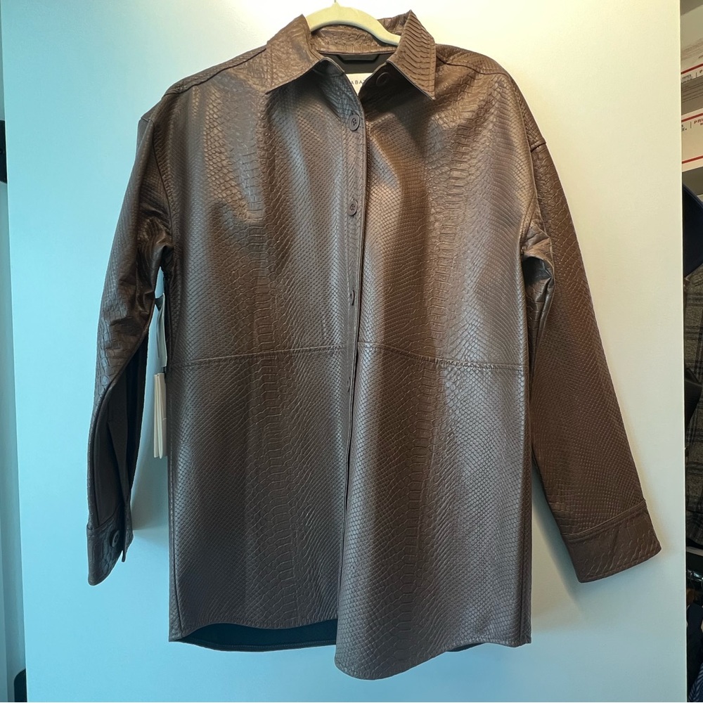 NWT Aritzia Babaton Pelli Shirt Jacket